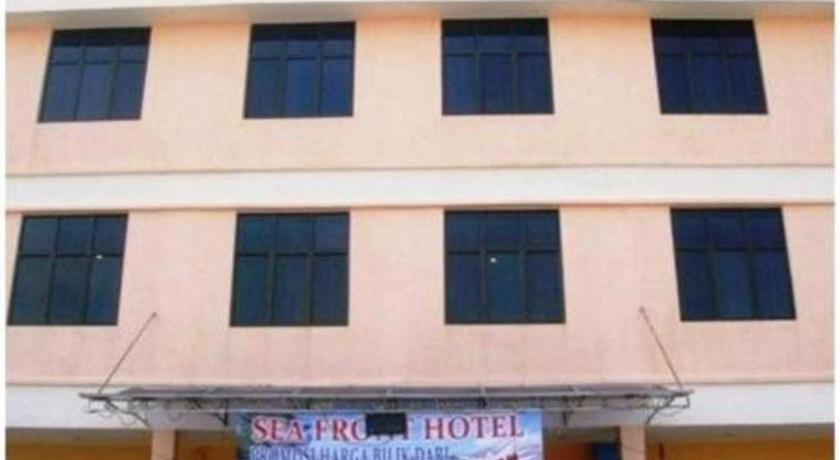 Sea Front Hotel Port Dickson Esterno foto